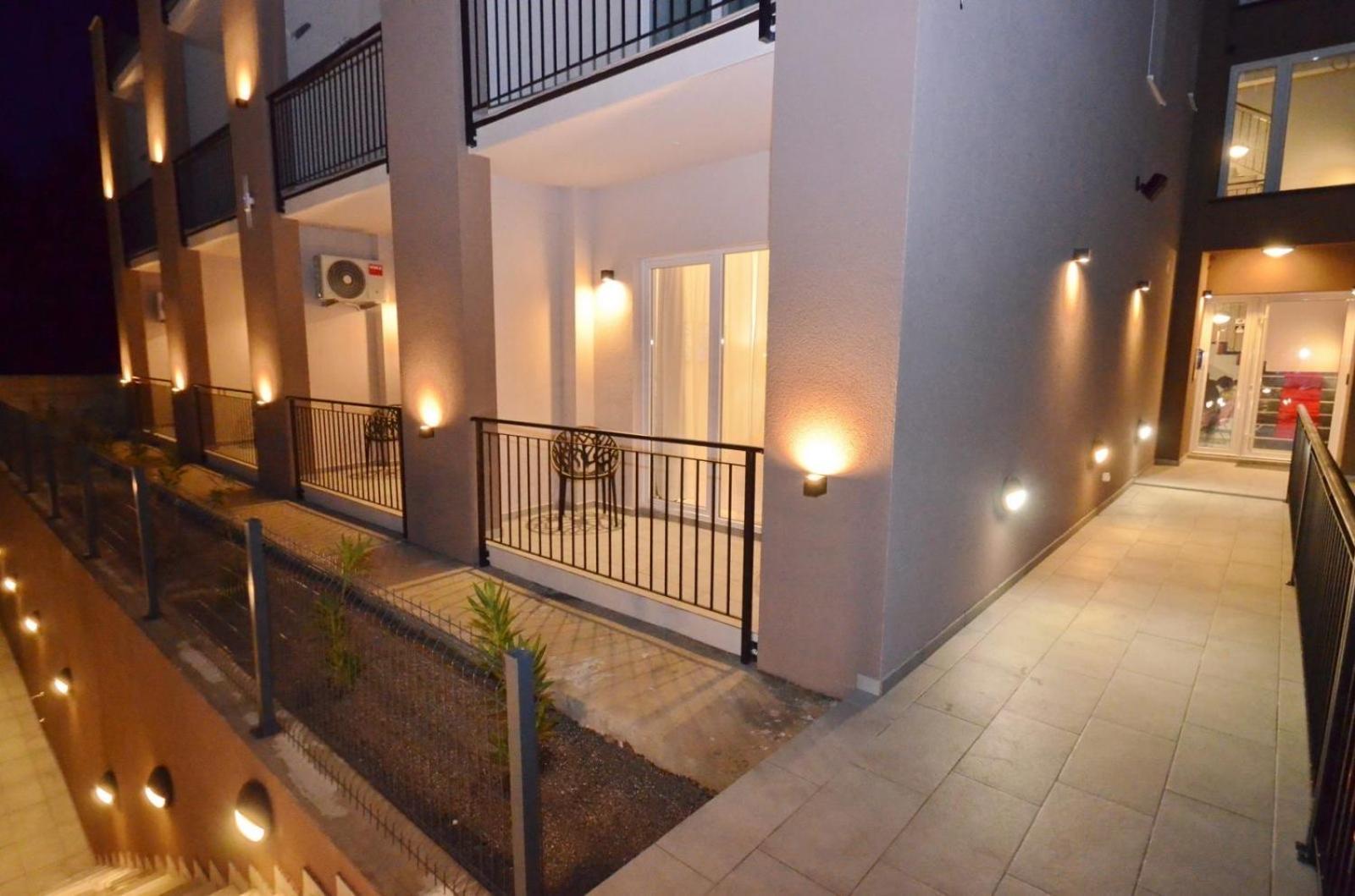 Residence Spa Apartments Dub Kotor Exterior photo