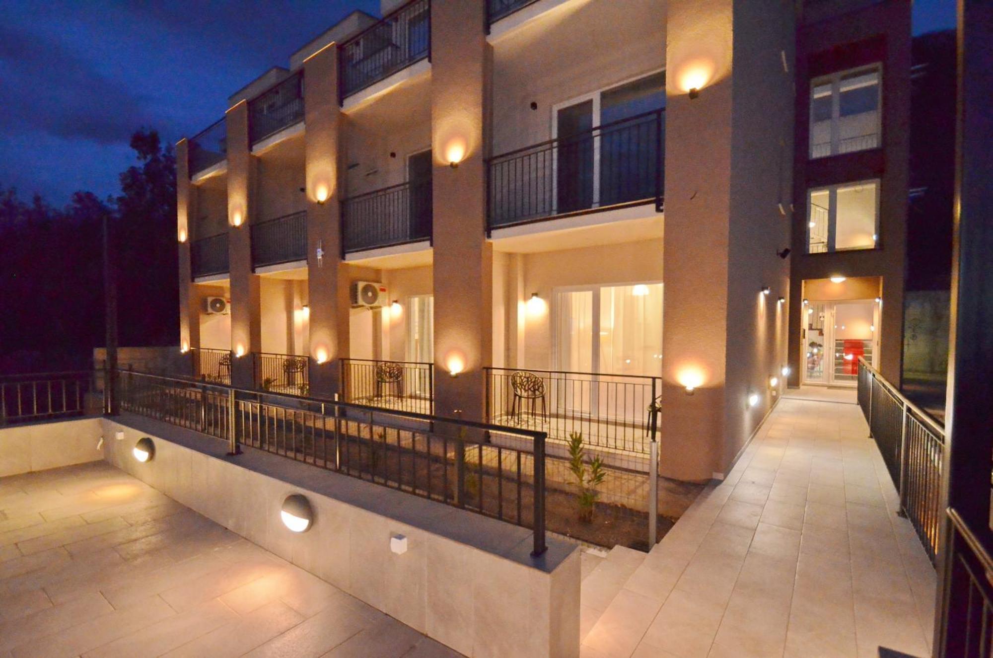 Residence Spa Apartments Dub Kotor Exterior photo